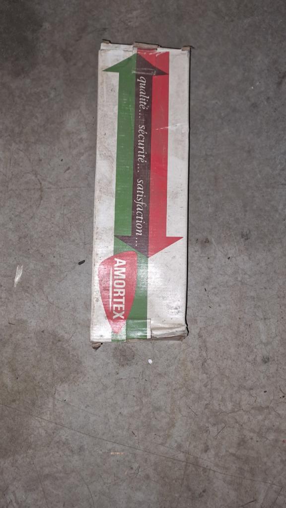 Amortisseur neuf PEUGEOT 205 LesAnciennes.com