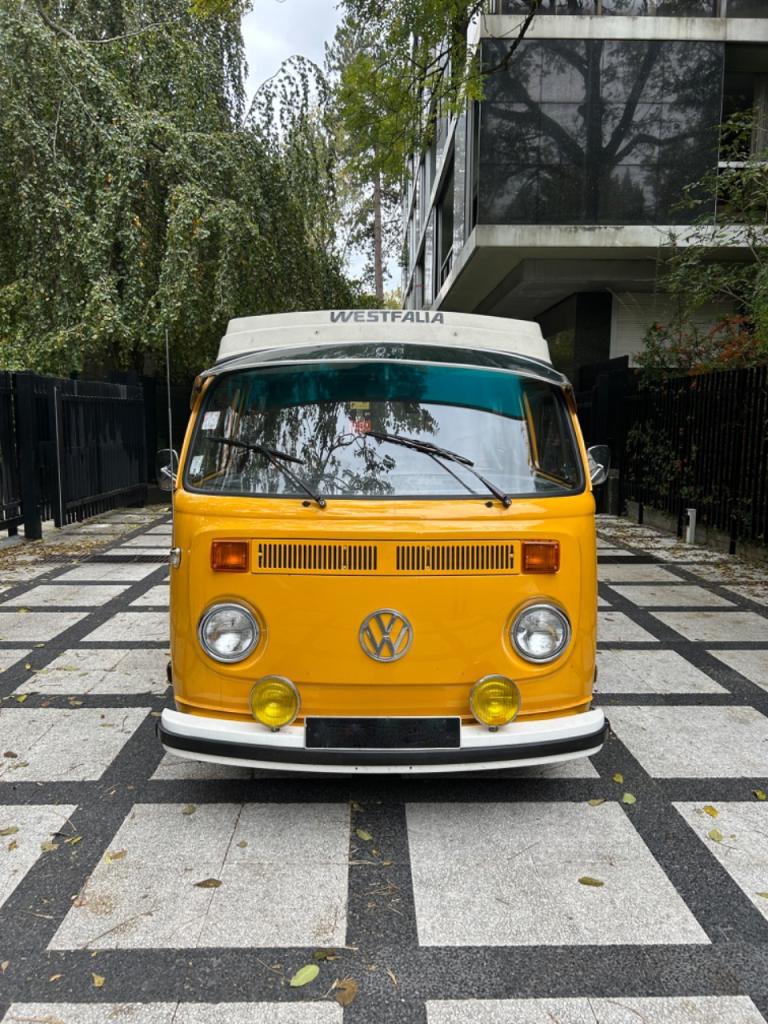 VOLKSWAGEN Combi T2B - 1976 LesAnciennes.com