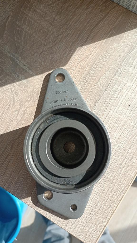 Gallet tendeur RENAULT Laguna , Mégane 1 1,9 dti & LesAnciennes.com