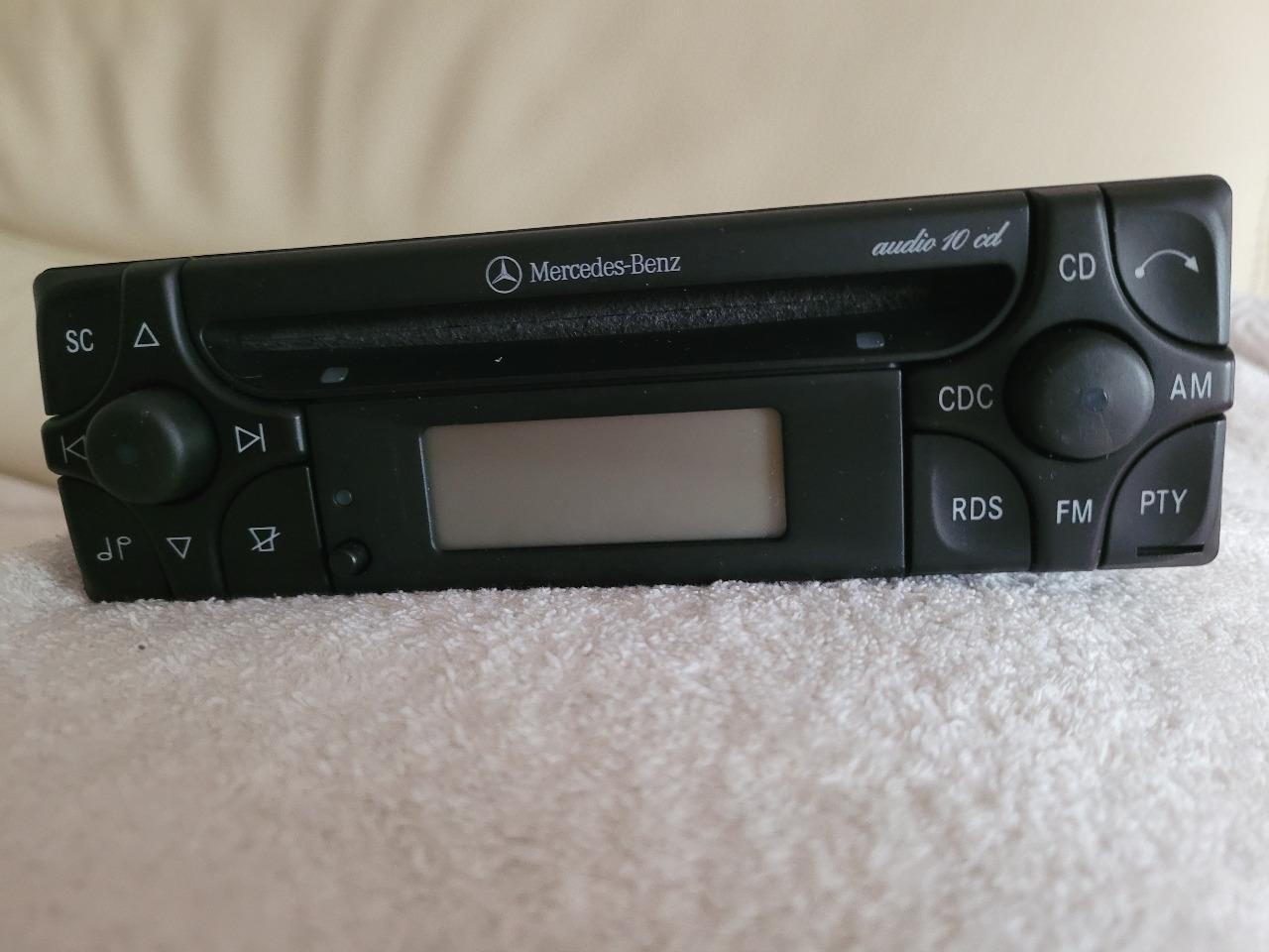 Autoradio mono CD RDS MERCEDES 90 / 2000 LesAnciennes.com