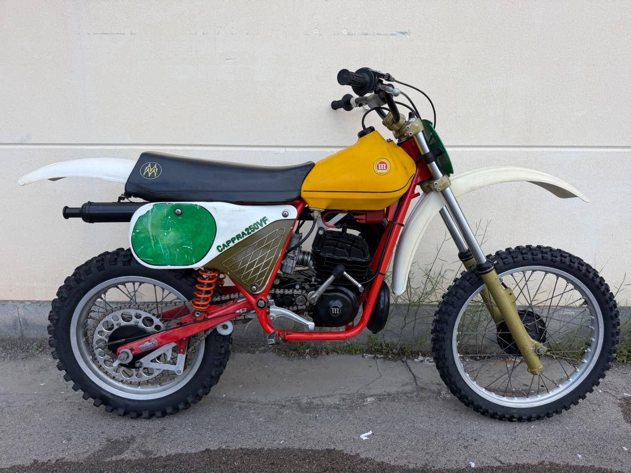 MONTESA Cappra VF 250 - 1980 LesAnciennes.com