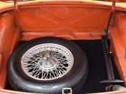 image_8-MG MGB - 1971