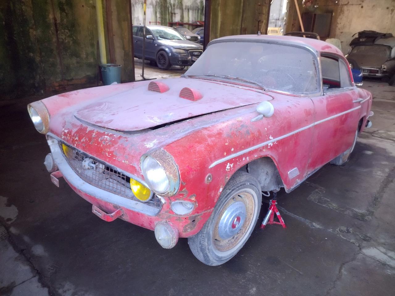 SIMCA Plein Ciel - 1956 LesAnciennes.com