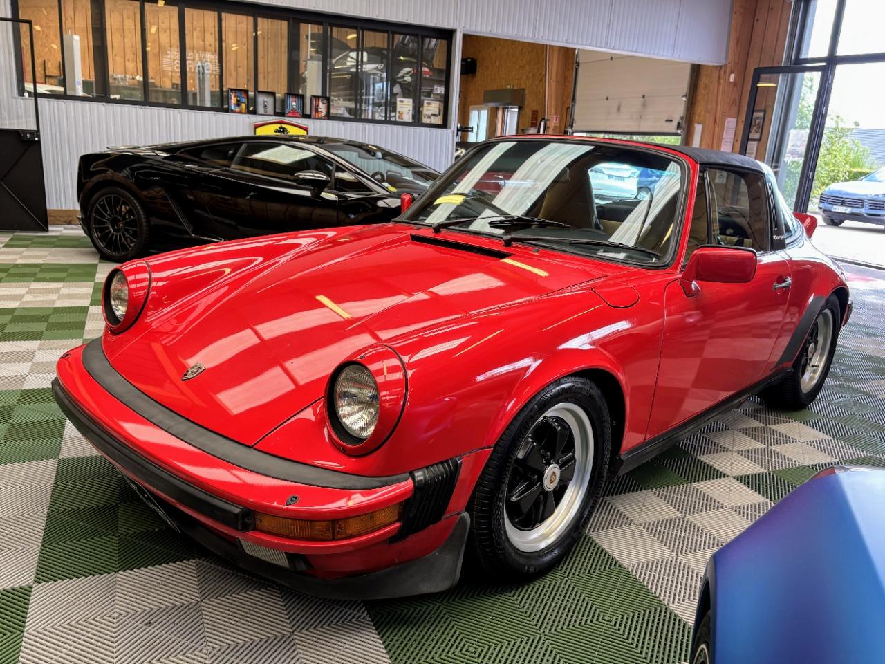 PORSCHE 911 Type G 3.2 Targa - 1985 LesAnciennes.com