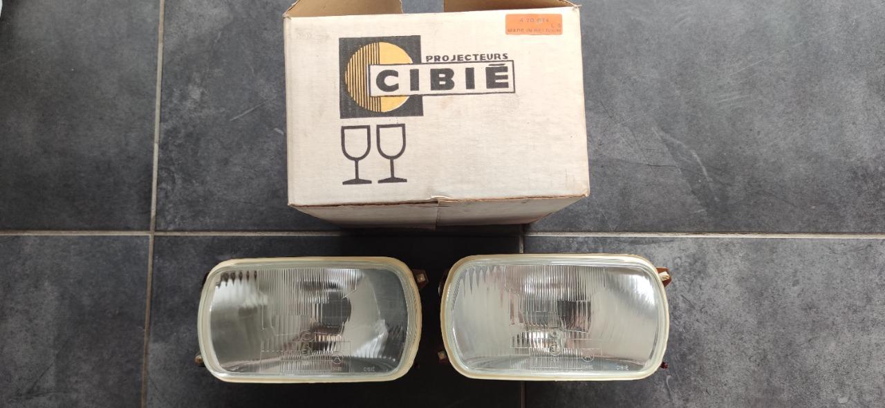Phares CIBIE code européen RENAULT 10 (R10) LesAnciennes.com