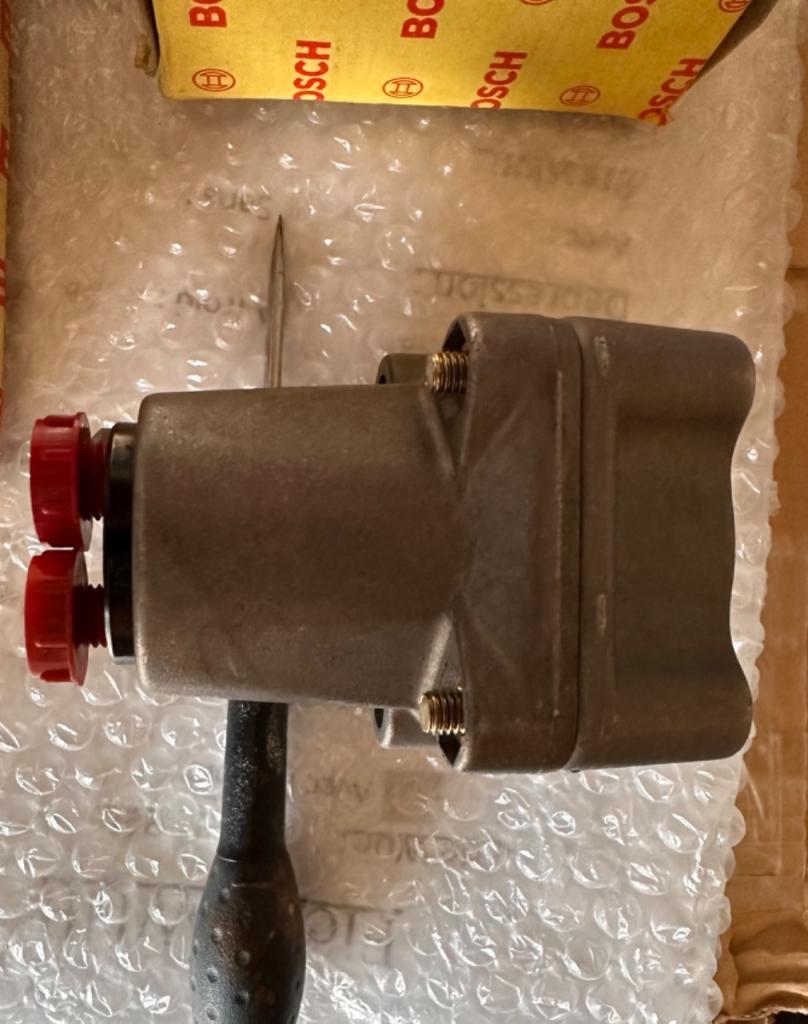 Pièces VOLVO 264 V6 LesAnciennes.com