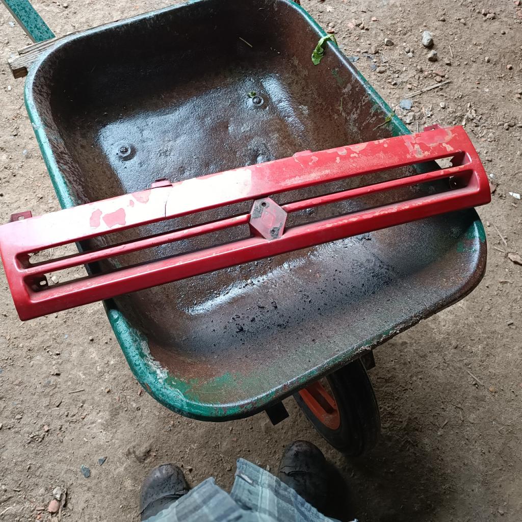 Baie pare brise RENAULT renault espace 1 LesAnciennes.com