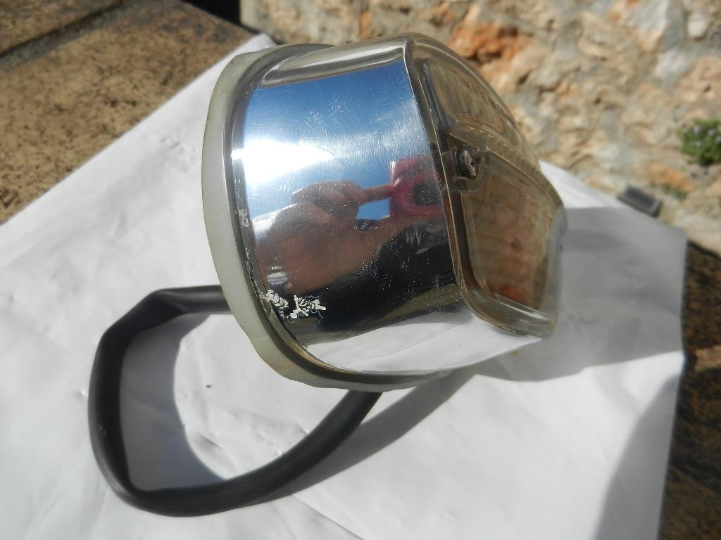 Feu clignotant avant complet Peugeot 404 LesAnciennes.com