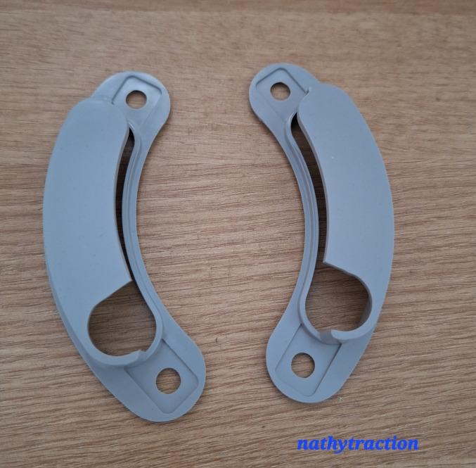 Paire enjoliveurs poignée porte gris 2CV CITROËN LesAnciennes.com