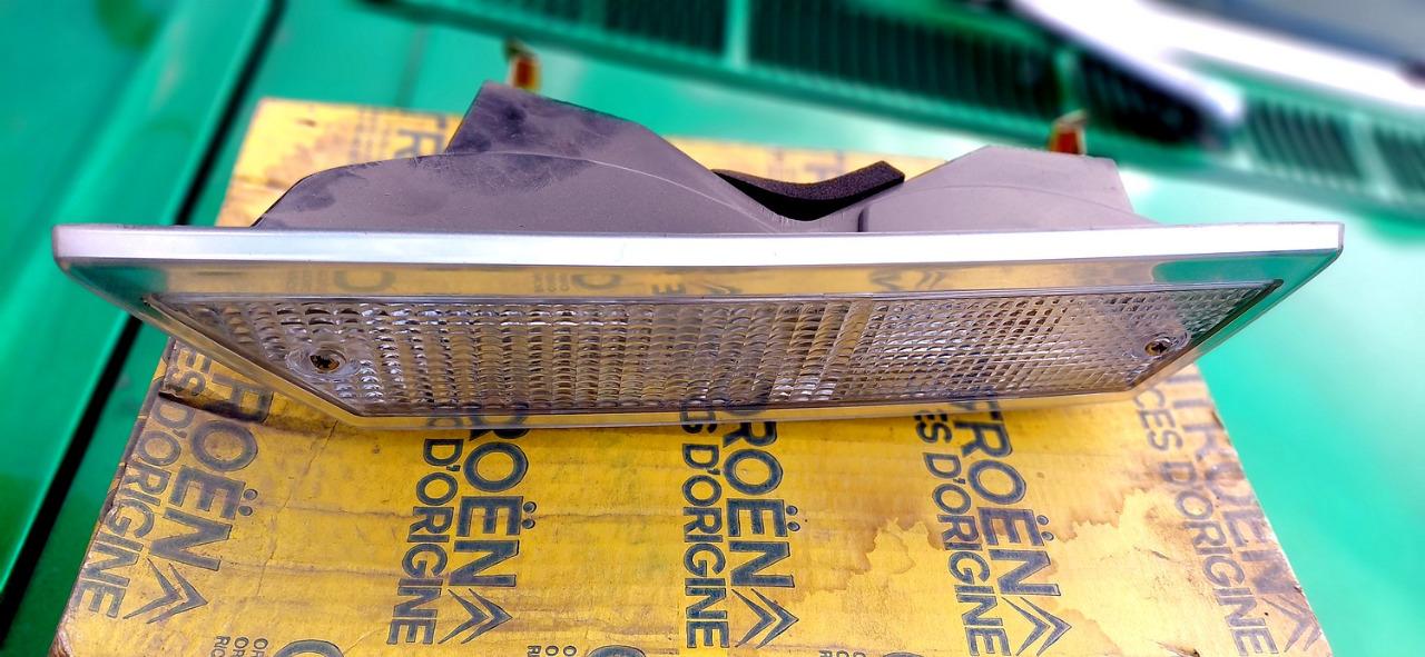 Feu complet avg CITROEN GS LesAnciennes.com