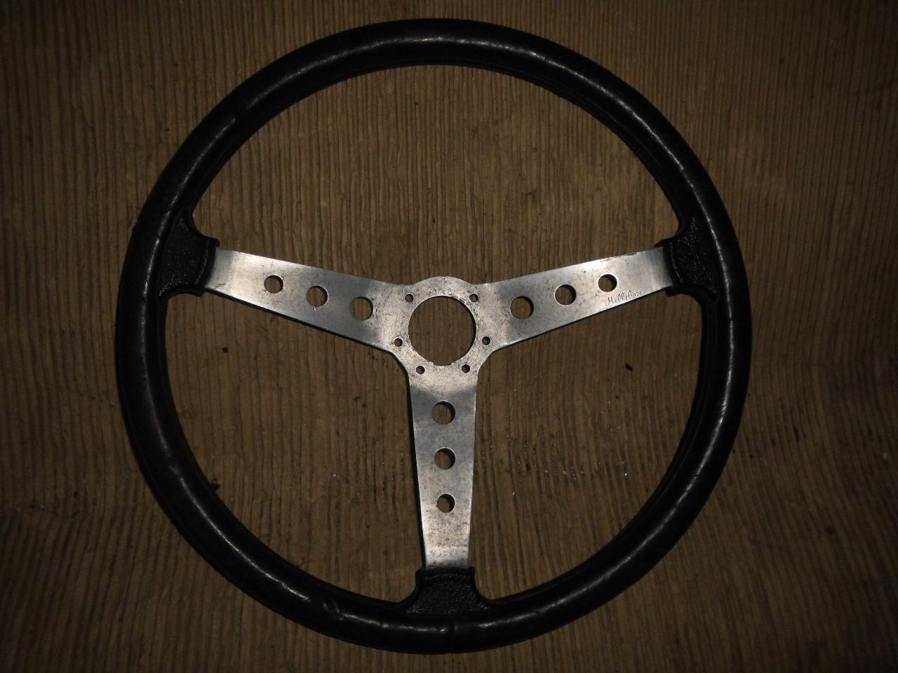 Volant FERRARI Dino 246 GT/GTS LesAnciennes.com