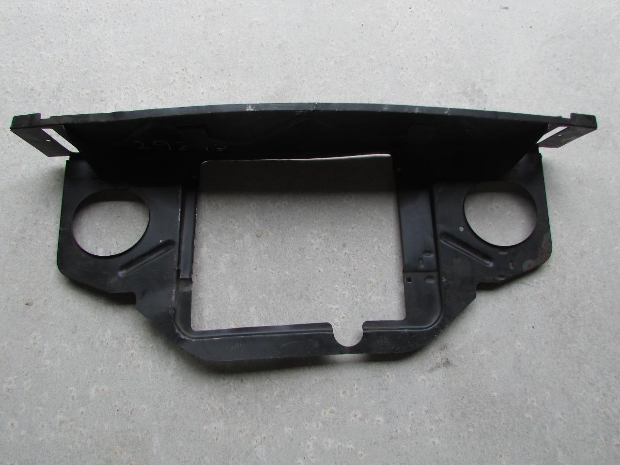 Face avant SIMCA 1301 1501 LesAnciennes.com