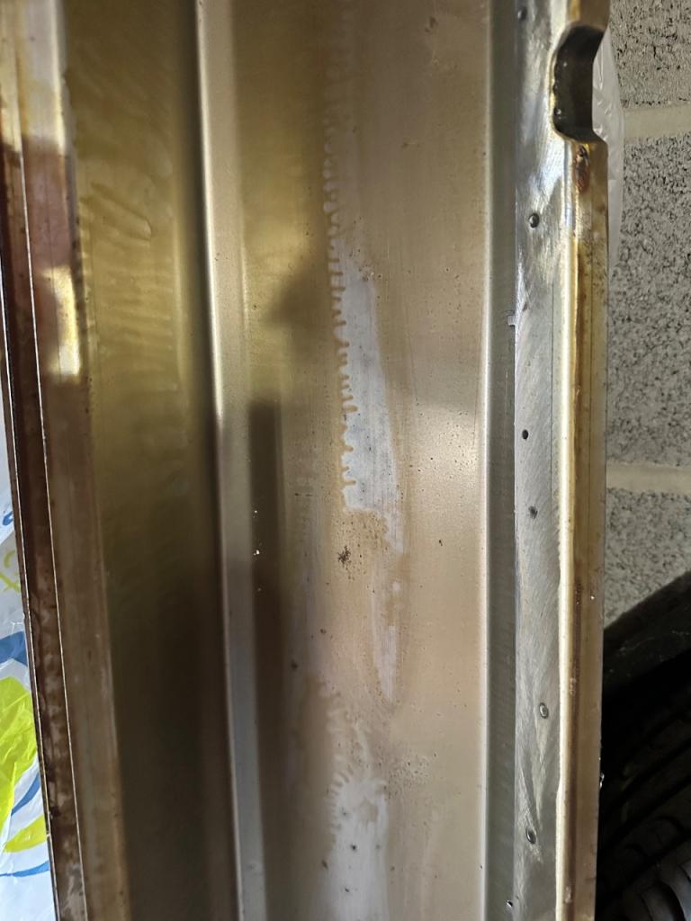 Bas de caisse PEUGEOT 504 Coupé cabriolet LesAnciennes.com