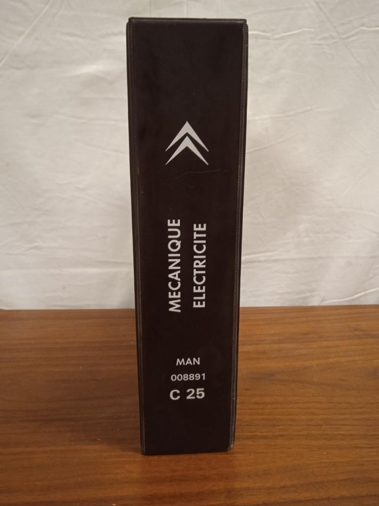 Revue Technique Automobile D'atelier Citroen C25 LesAnciennes.com