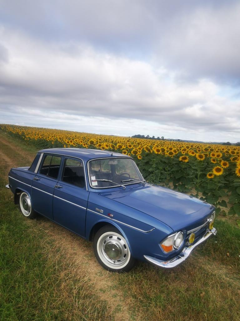 RENAULT 10 (R10) R18 Major - 1965 LesAnciennes.com