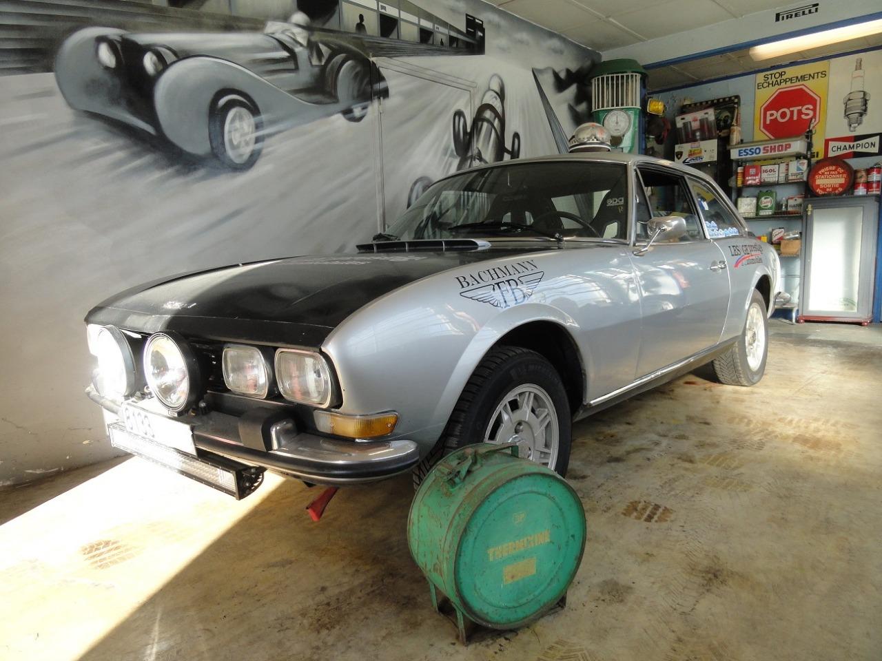 PEUGEOT 504 coupe - 1972 LesAnciennes.com