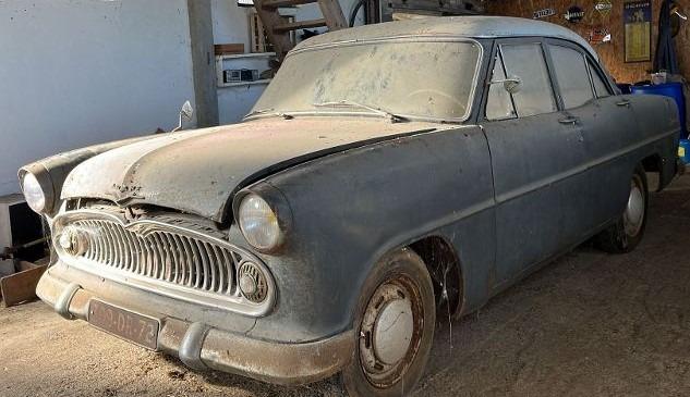 SIMCA Ariane - 1958 LesAnciennes.com