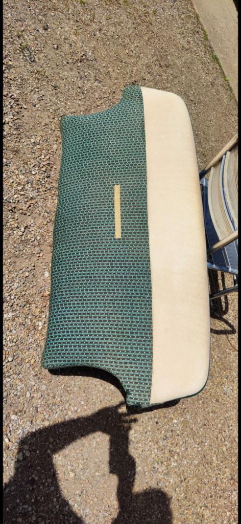 Dossier aronde simca LesAnciennes.com