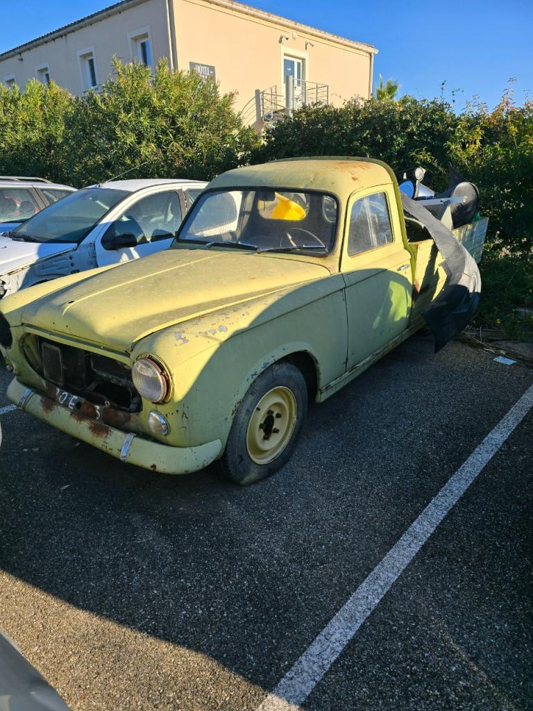 Pièces PEUGEOT 403 pick up LesAnciennes.com