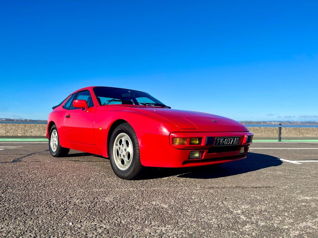 1987 Porsche 944S LesAnciennes.com