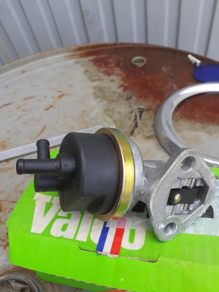 Pompe à essence ALFA ROMEO Alfasud LesAnciennes.com