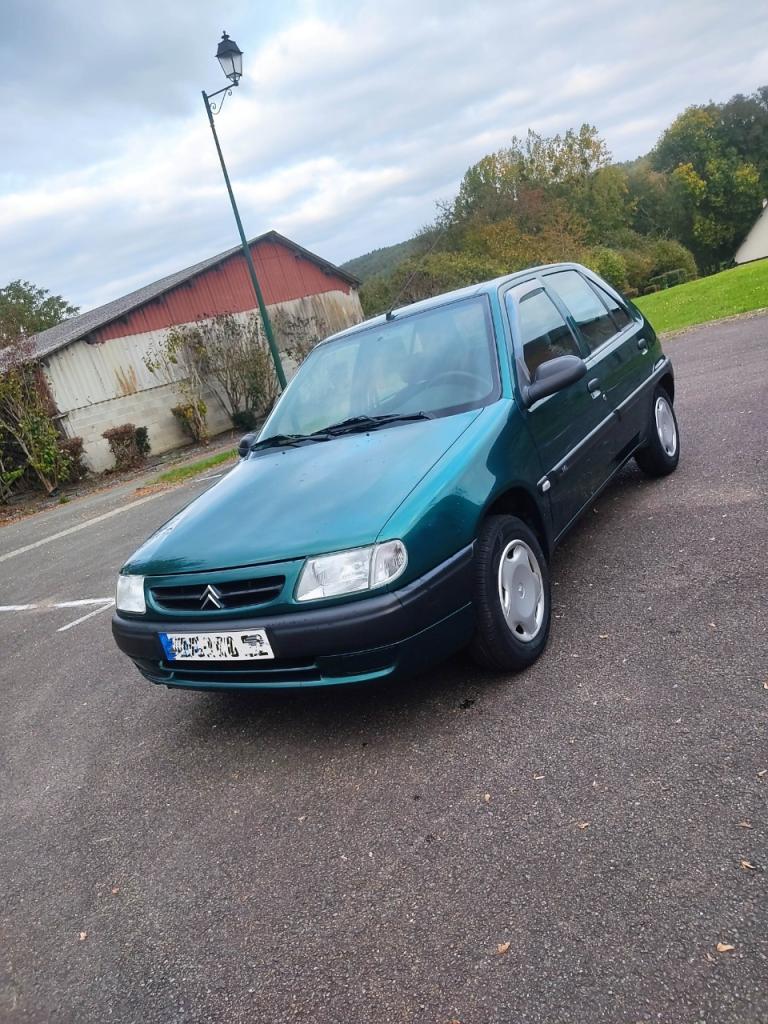 CITROEN Saxo 1,4i - 1998 LesAnciennes.com