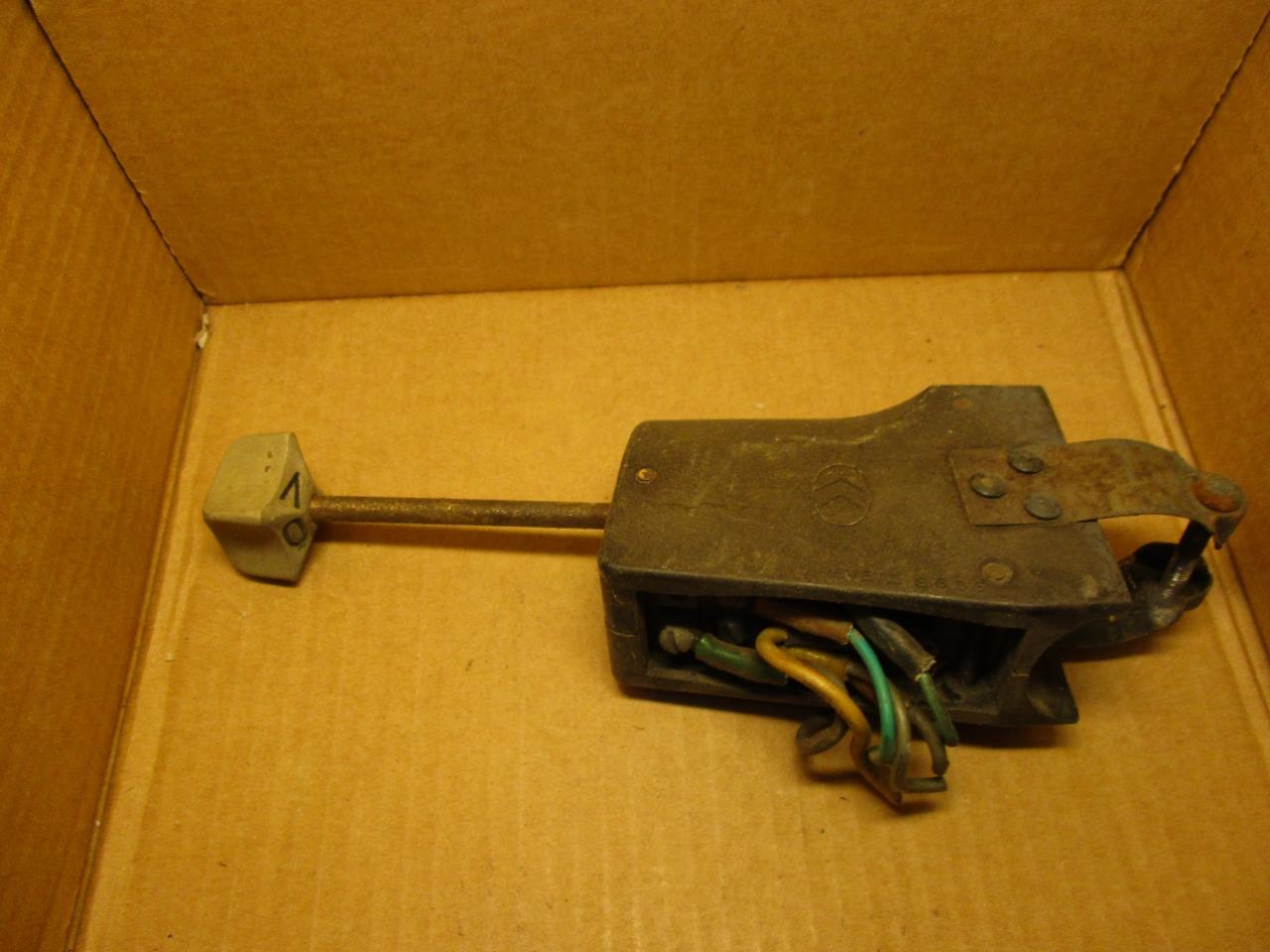 Commodo CITROEN 2CV A LesAnciennes.com