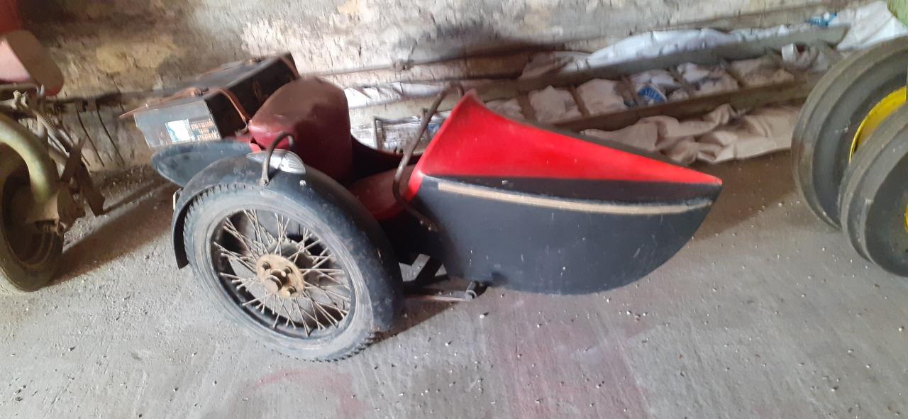 SIDE CAR BERNARDET LesAnciennes.com