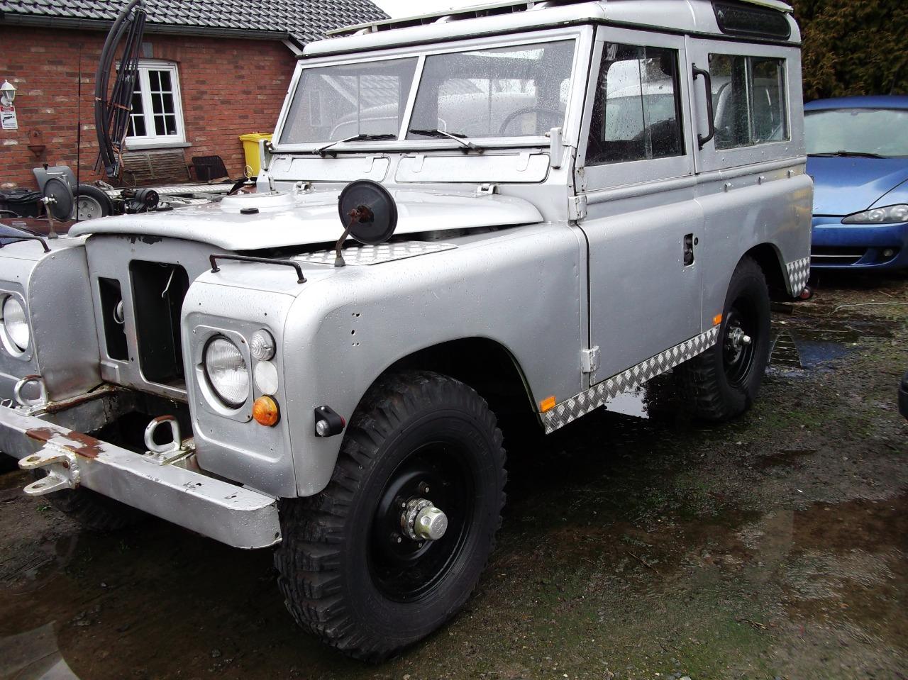 LAND ROVER 88 - 1980 LesAnciennes.com