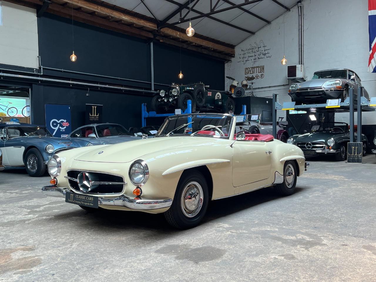 MERCEDES 190 SL - 1959 LesAnciennes.com