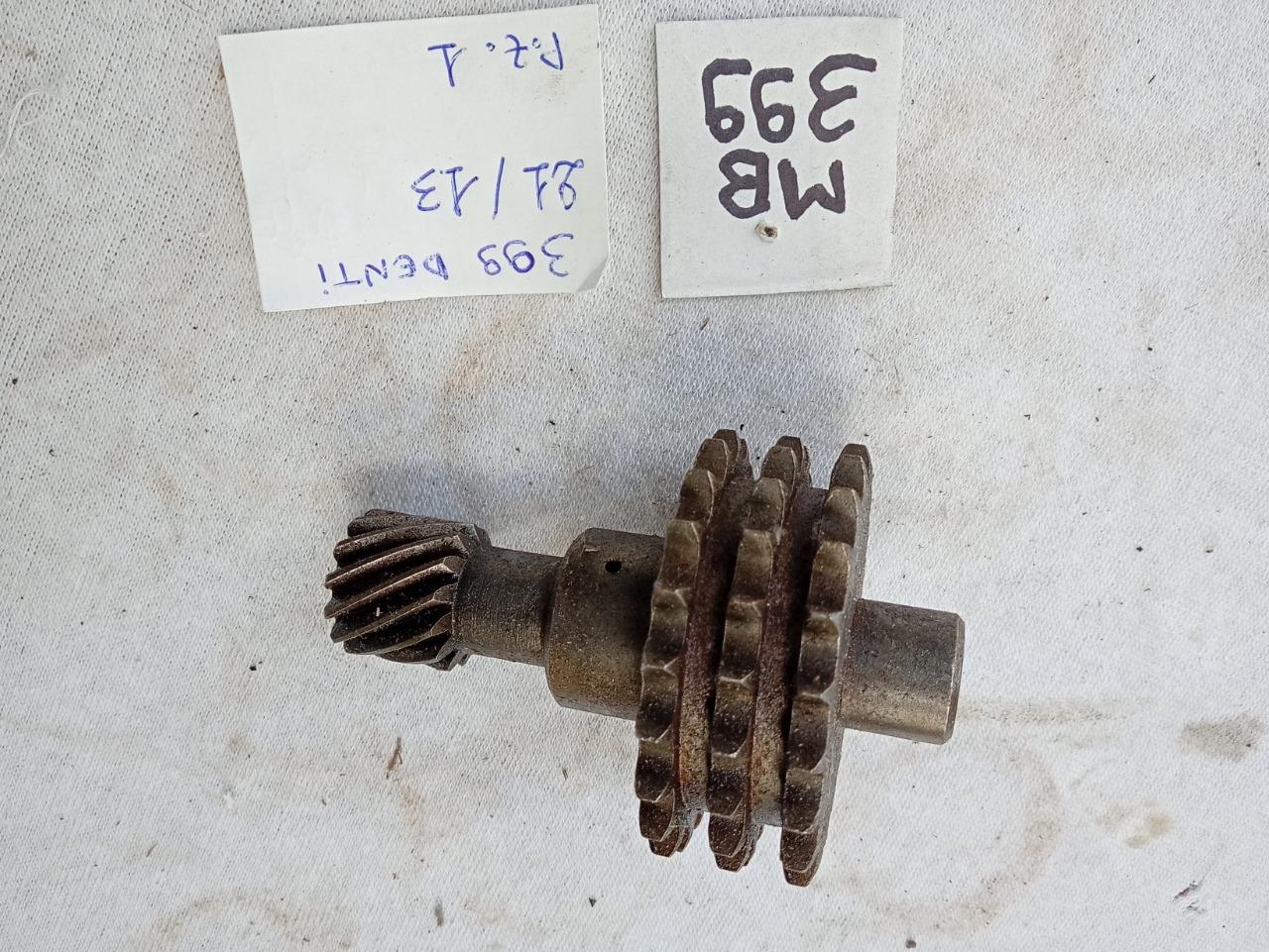 Engranage commande de générateur Maserati Mistral LesAnciennes.com