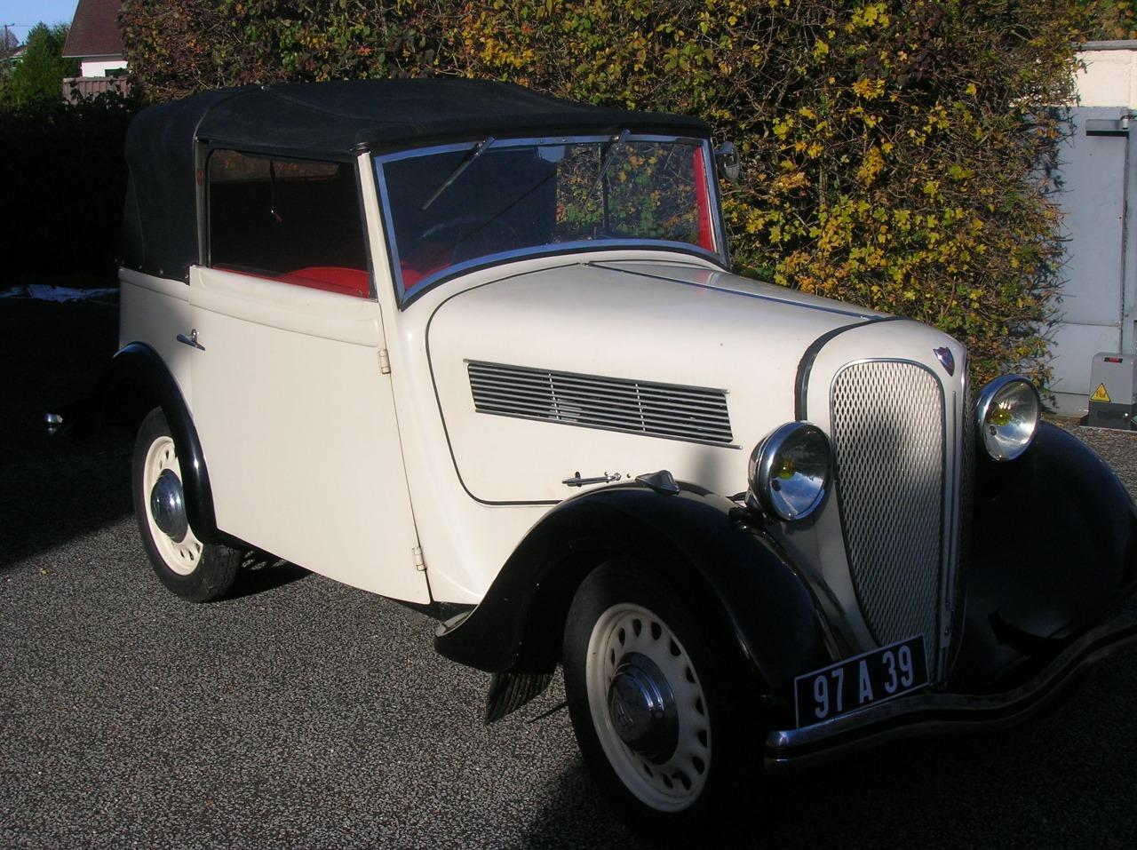 ROSENGART LR4N2 Cabriolet 4 places - 1938 LesAnciennes.com