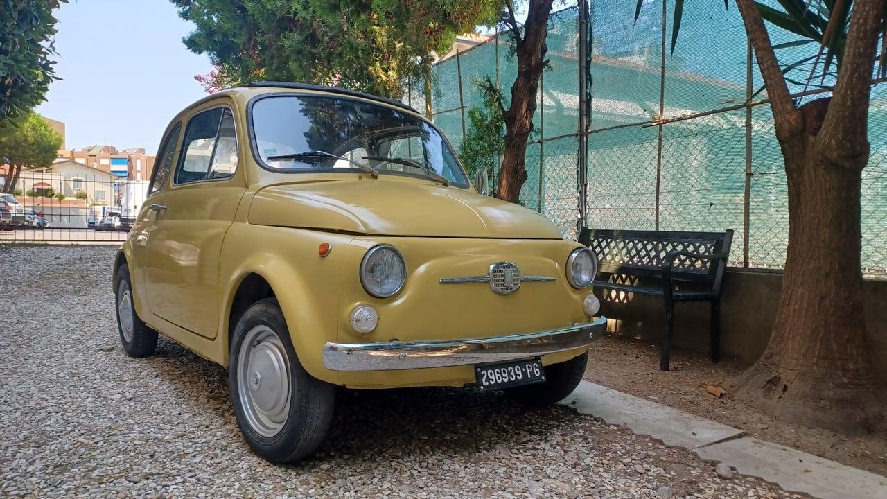 1968 Fiat 500 F LesAnciennes.com