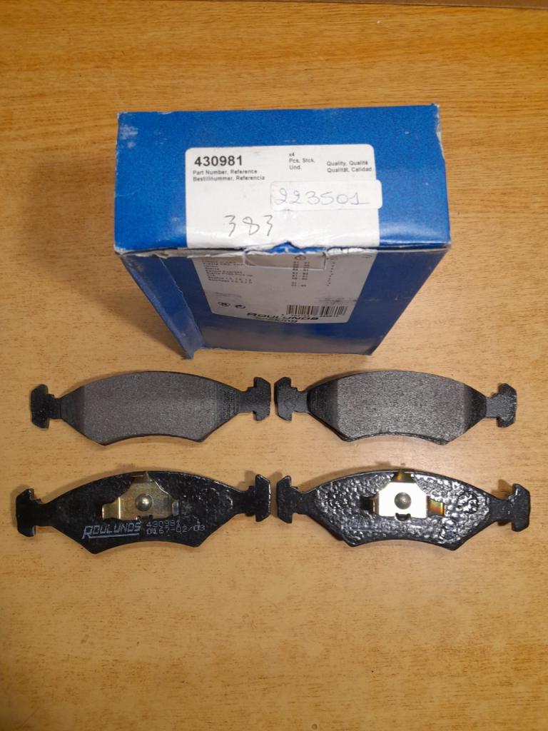 Plaquettes de frein Avant Ford Escort Fiesta Sierr LesAnciennes.com