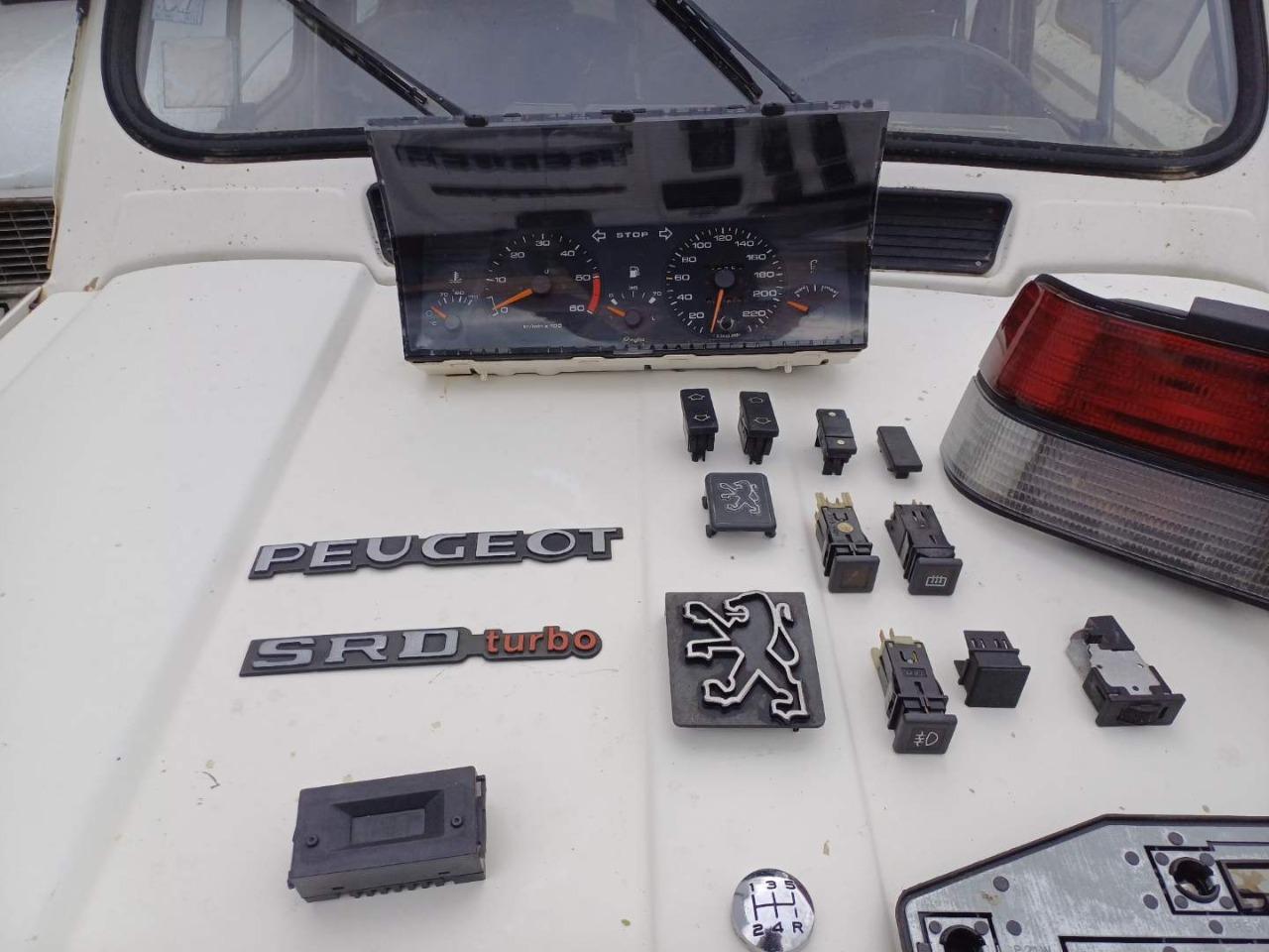 Pièces PEUGEOT 405 MI16 SRD TURBO LesAnciennes.com