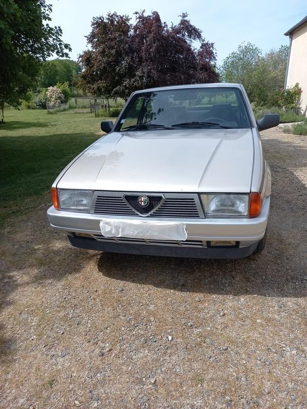 ALFA ROMEO 75 1.8 L carburateurs - 1988 LesAnciennes.com