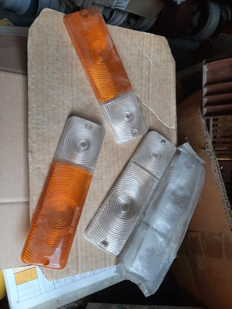 Transparent de feu PEUGEOT 104 LesAnciennes.com