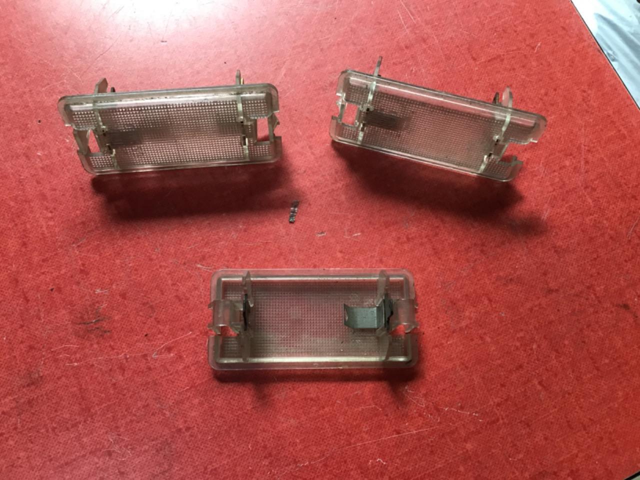 PLAFONNIER SEIMA 55500 RENAULT 9 (R9) SUPER 5 LesAnciennes.com