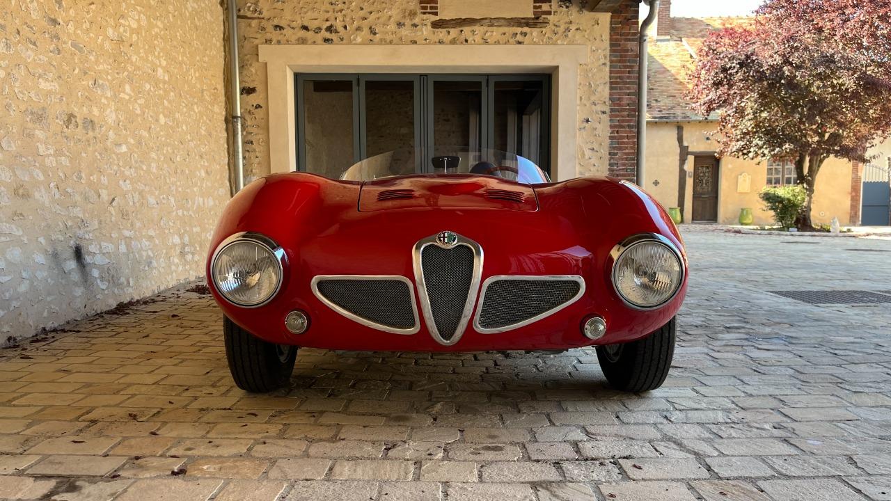 ALFA ROMEO Disco Volante par ATL - 1973 LesAnciennes.com