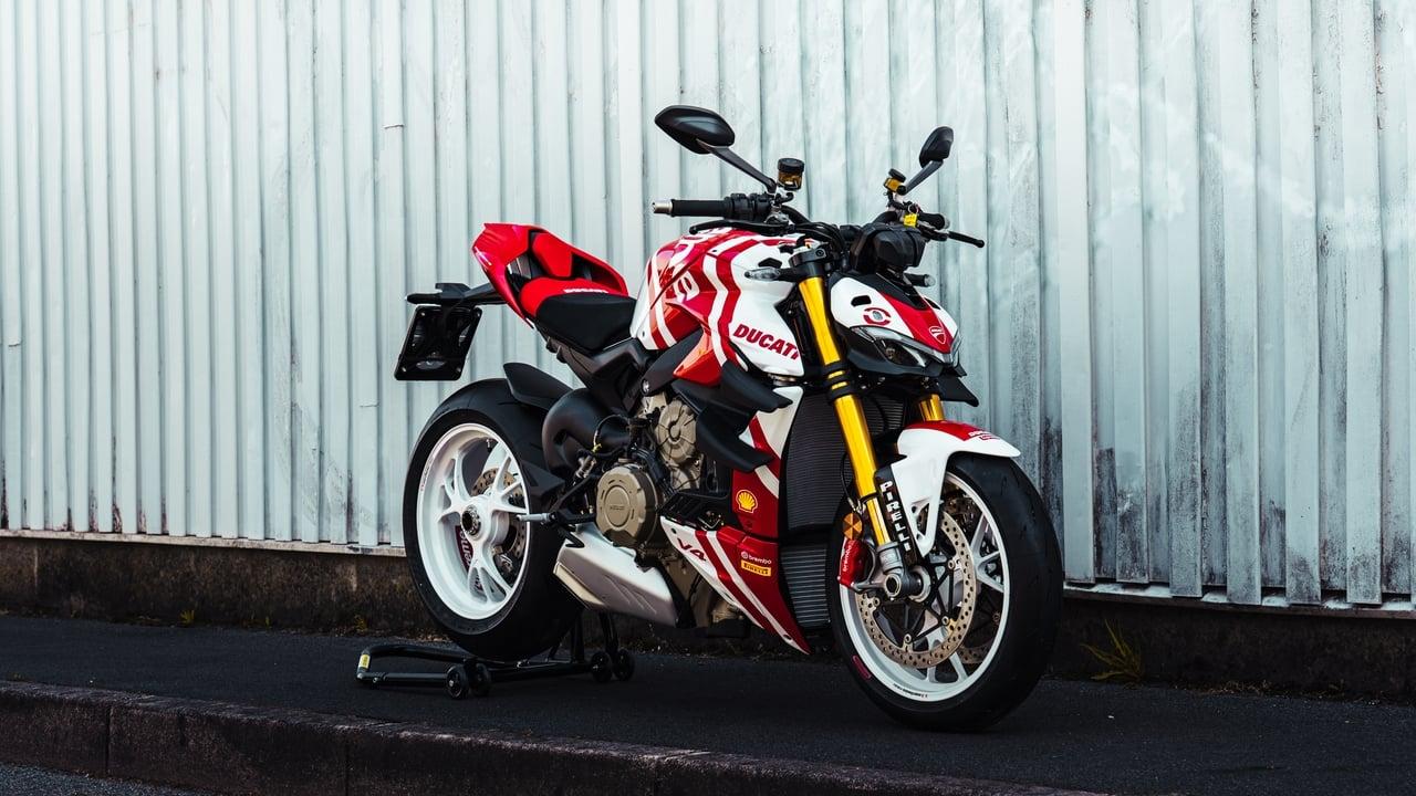 2024 Ducati Streetfighter V4 Supreme (163/250) LesAnciennes.com