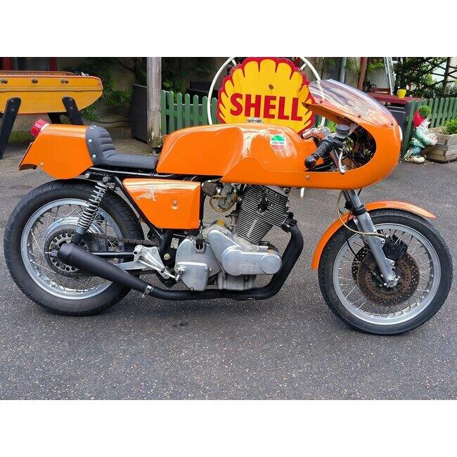 LAVERDA 750 SF - 1977 LesAnciennes.com
