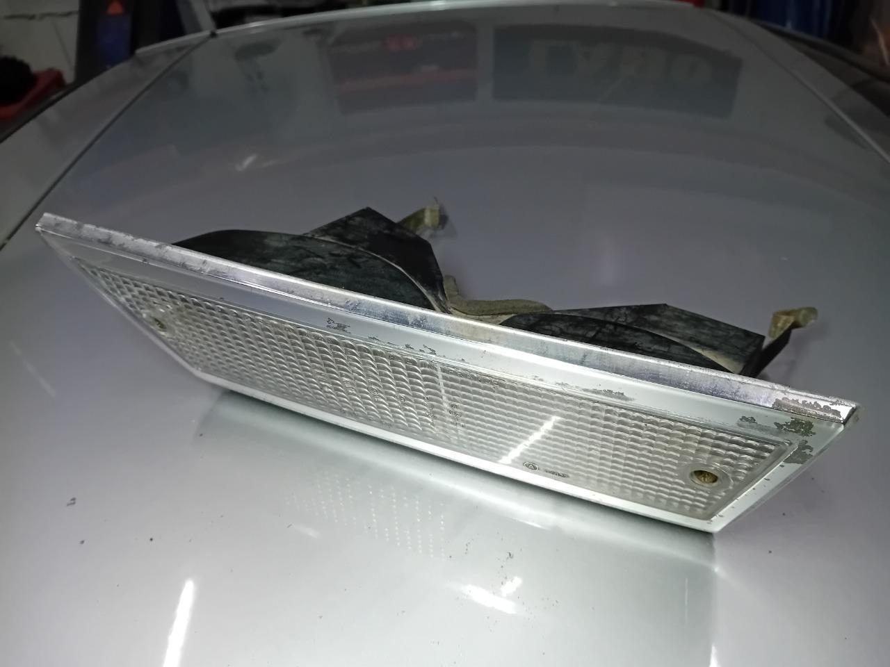 Clignotant G Citroën GS/GSA LesAnciennes.com