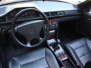 image_4-MERCEDES 300 CE 220cv BVM5 6 cyl - 1993