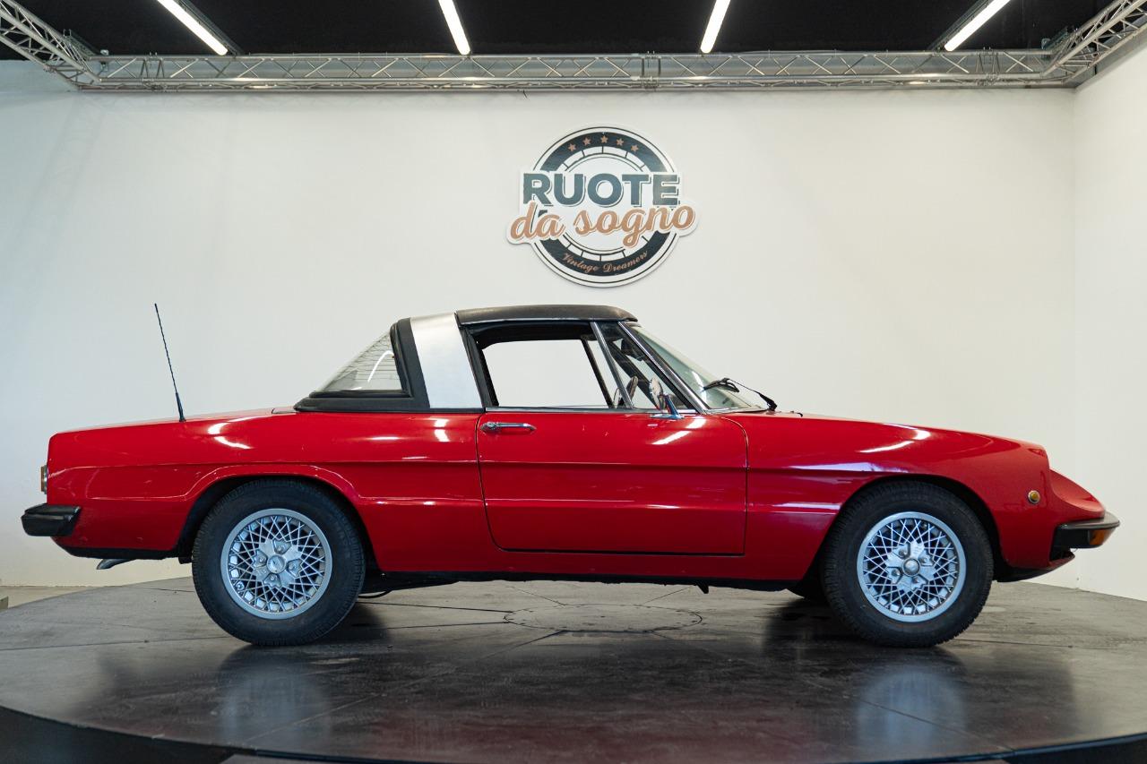 ALFA ROMEO DUETTO SPIDER CODA TRONCA - 1972 LesAnciennes.com