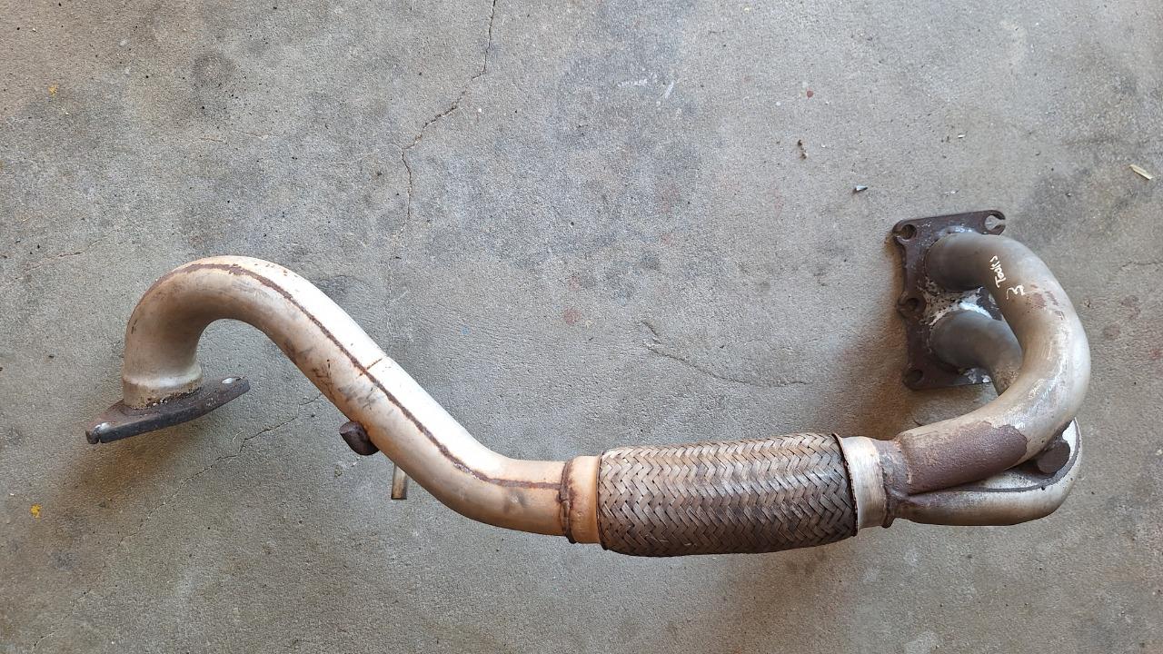 Flexible échappement MG TF LesAnciennes.com