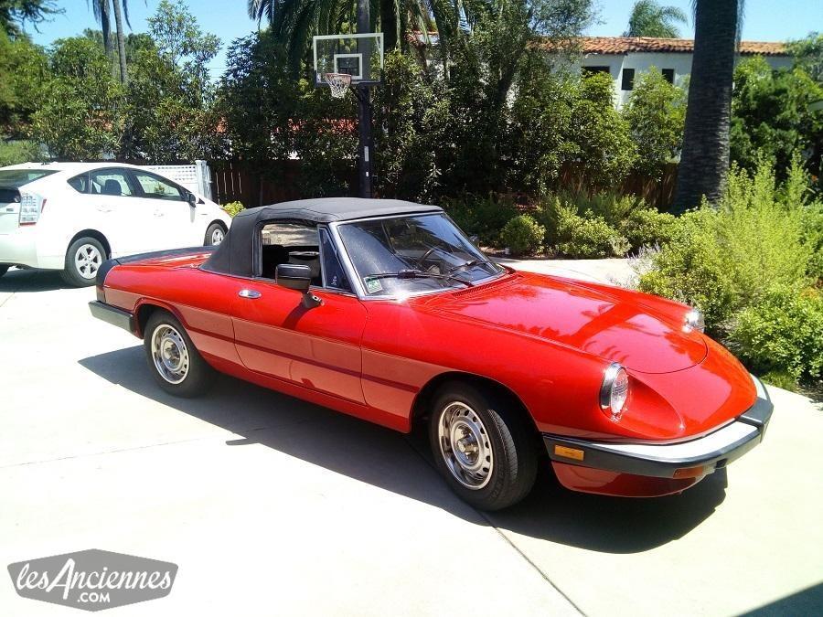 ALFA ROMEO Spider Cabriolet "Laureat" - 1986 LesAnciennes.com