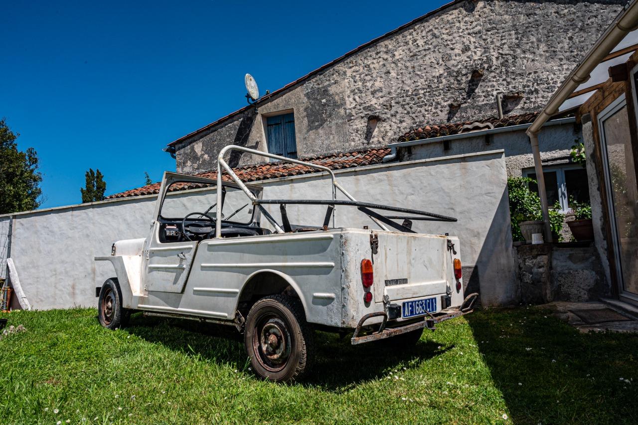 RENAULT 4L (R4L) - 1983 LesAnciennes.com