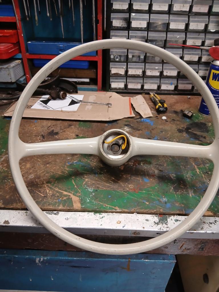 Volant FIAT 500 LesAnciennes.com