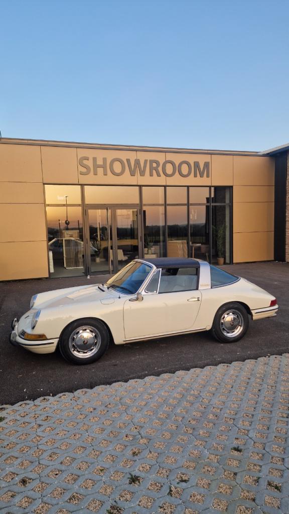 PORSCHE 912 TARGA - 1968 LesAnciennes.com