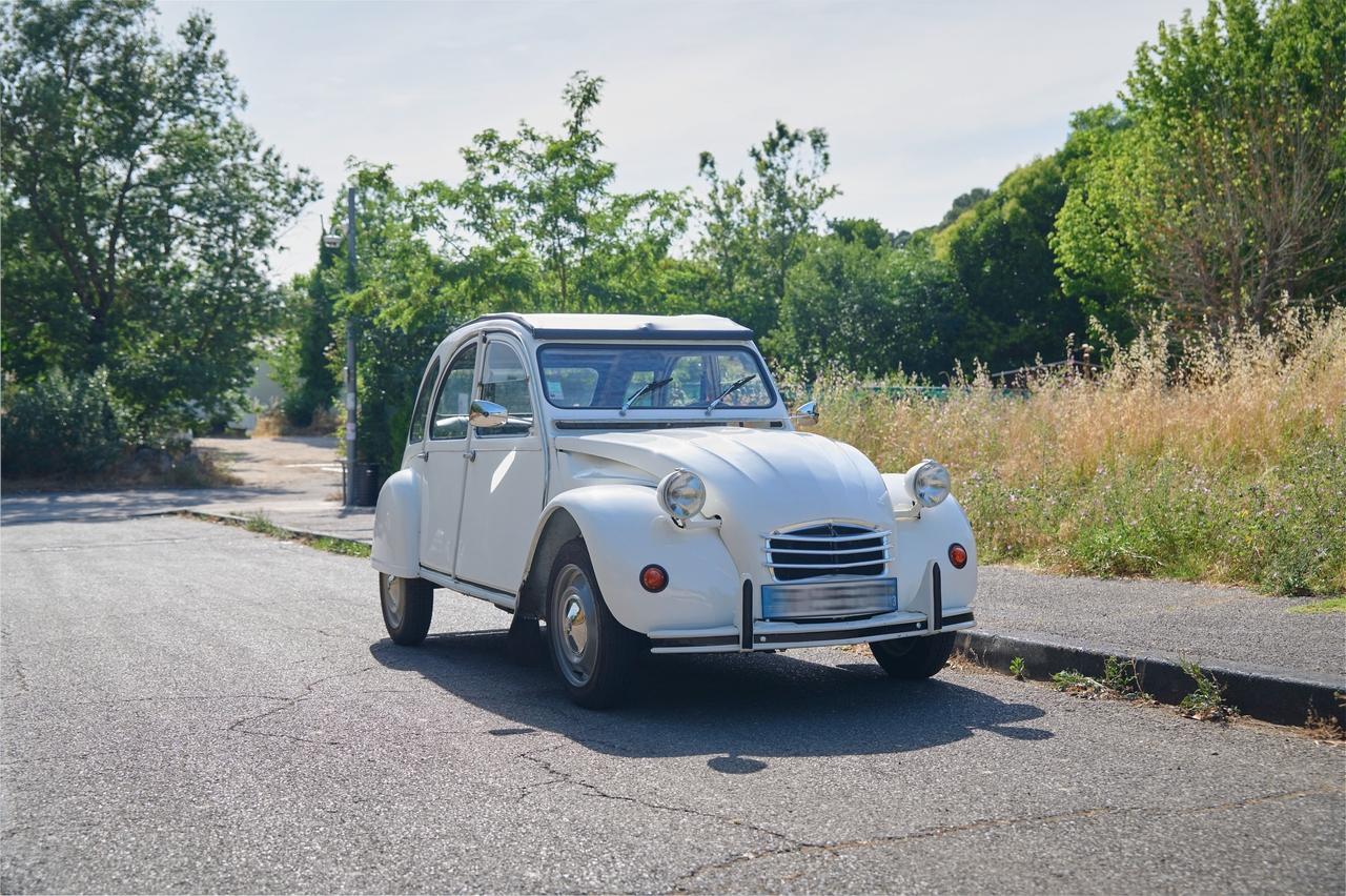1973 Citroën 2CV LesAnciennes.com